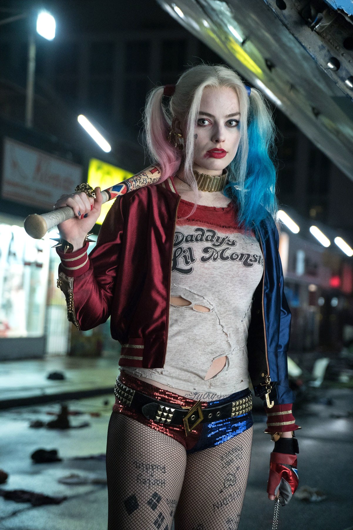 How Does Harley Quinn S New Look Symbolize Her Toxic Relationship With The Joker Watch The Take